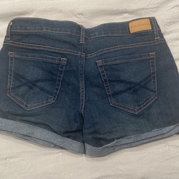 Aeropostale Jean short mid rise size 2 - Picture 2 of 2